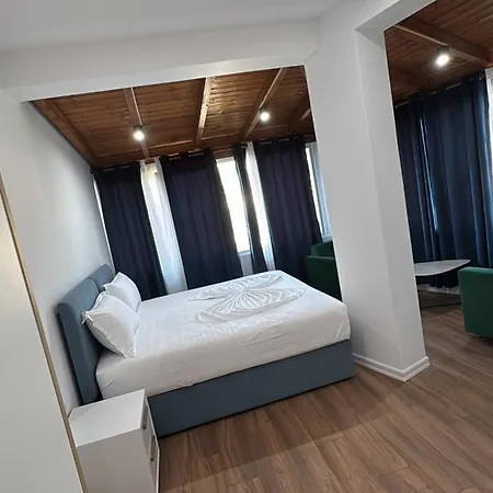 Hotel The Horizon *