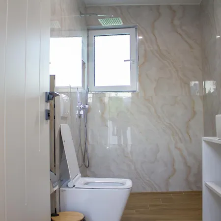 The Horizon *